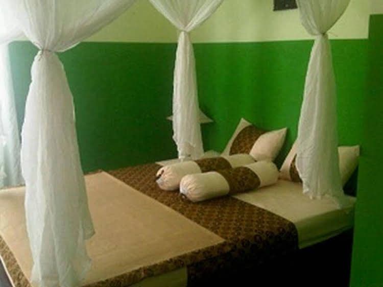 Nanamy Guest House Seminyak Nanamy Guest House Seminyak
