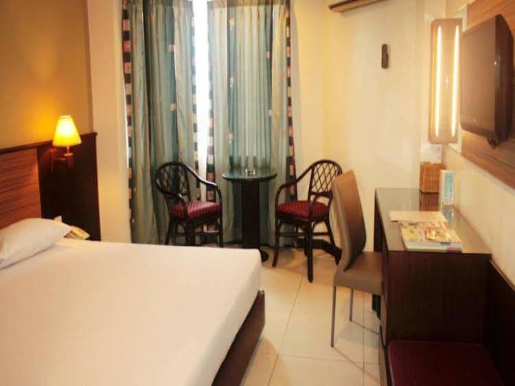 Losari Metro Hotel Makassar Losari Metro Hotel Makassar