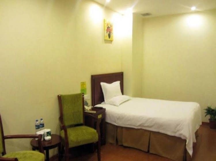 GreenTree Inn Suzhou Shengze Hotel3