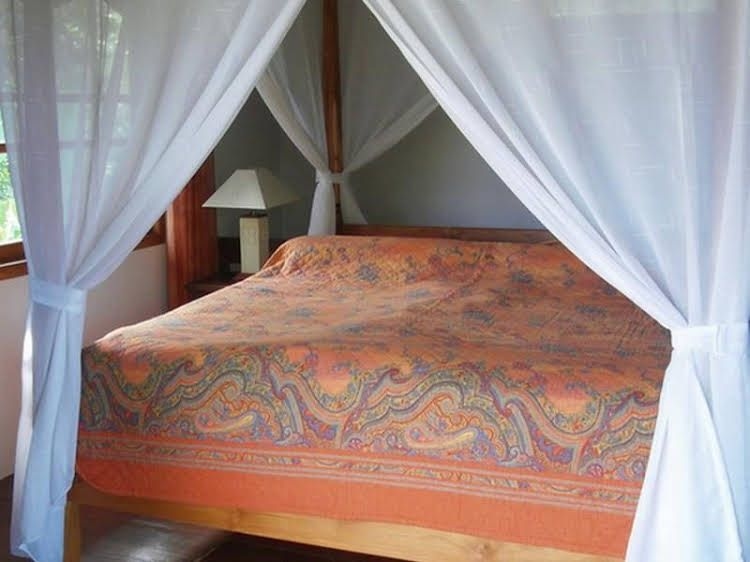 Villa Taman Ganesha3