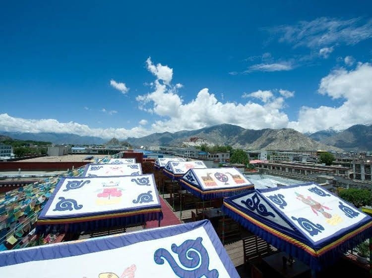 Lhasa Thangka Hotel4