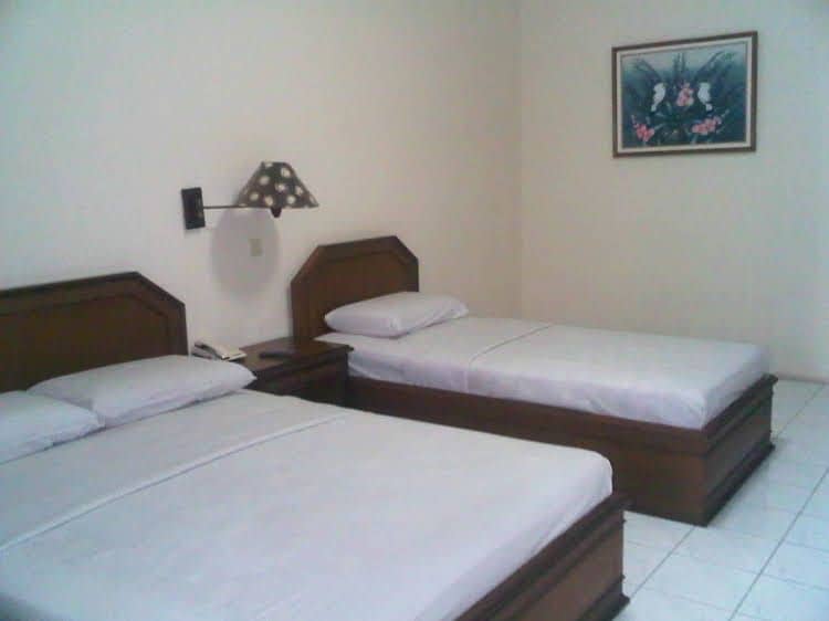 Hotel Sanashtri Hotel Sanashtri