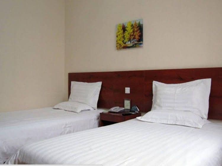 Green Tree Inn Xian Li Jia Village Express Green Tree Inn Xian Li Jia Village Express