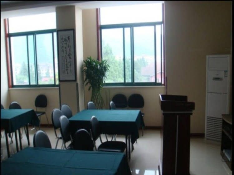 Green Tree Inn Wuxi Qian Qiao Express3