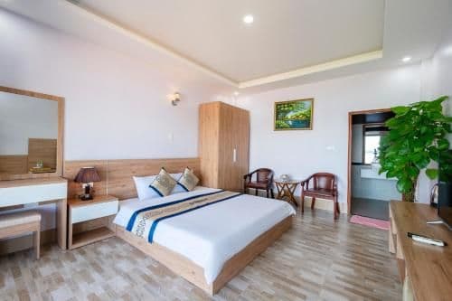 Bungalow - Beach Front (2 Adults)