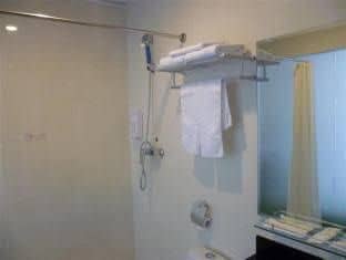 Green Tree Inn Dongying Petroleum University Express Hotel Green Tree Inn Dongying Petroleum University Express Hotel