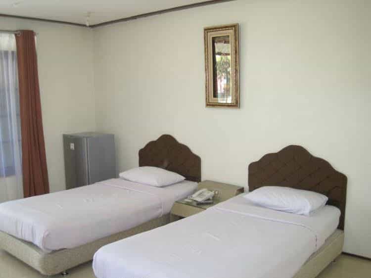Dymens Hotel International
