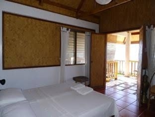 Golden Monkey Cottages0