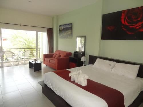 Deluxe Double Room with Pool View