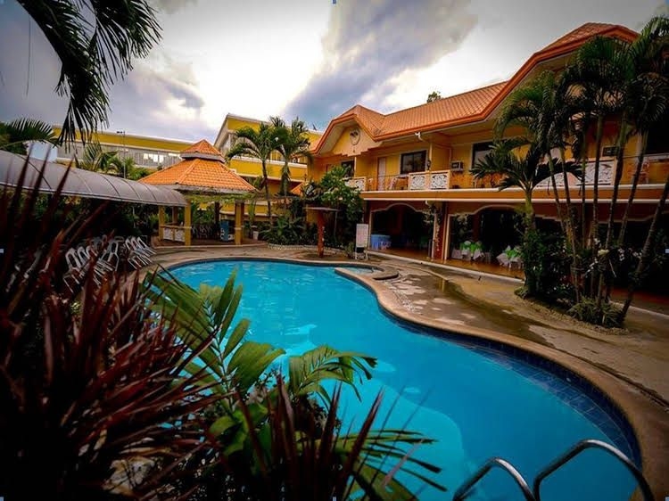 Gertes Resort Hotel and Restaurant4