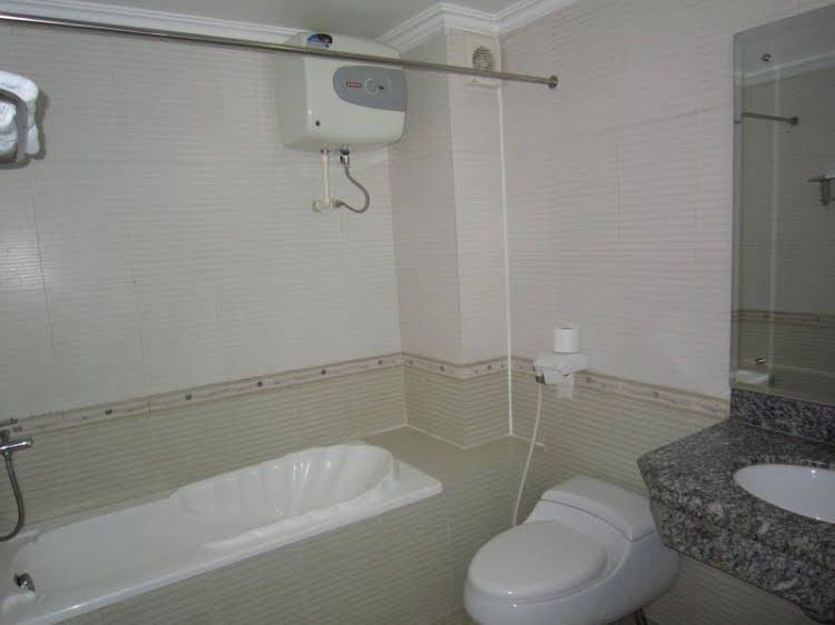 Halong Star Hotel1