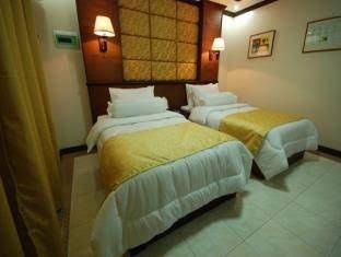 La Roca Veranda Suites & Restaurant3