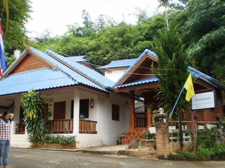 คำสุข รีสอร์ท (Khamsuk Resort)0
