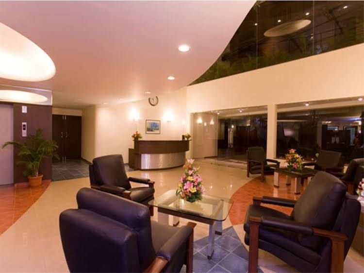 Pearl Suites3