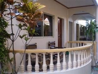 Tan's Guest House1