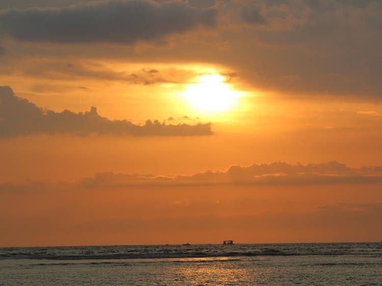 Birumeno Beach Bungalow0
