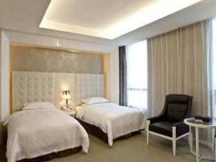 New Century Jiaxing Brilliant Hotel2