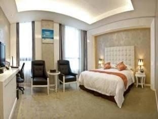 New Century Jiaxing Brilliant Hotel1