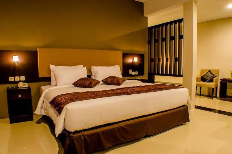 Grage Hotel Malang by TOS1