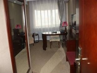 Harbin Golden Century Hotel0