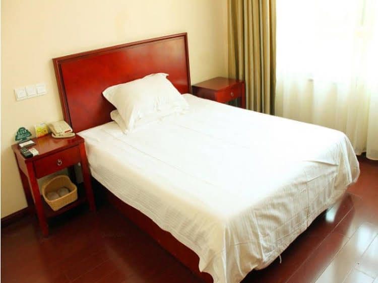 Green Tree Inn Wuxi Yinxiu Road Wanda Plaza Hotel Green Tree Inn Wuxi Yinxiu Road Wanda Plaza Hotel
