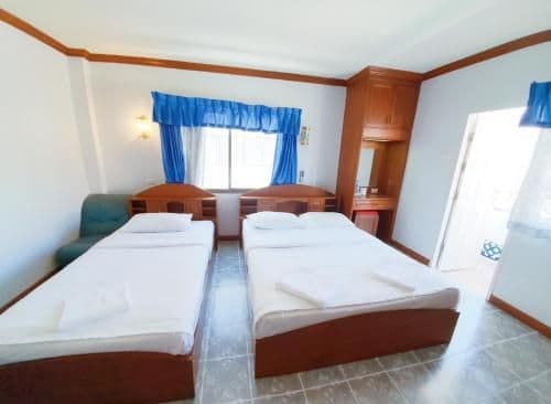 Triple Room