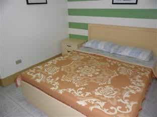 Carlo's Hometel Bed and Breakfast Carlo's Hometel Bed and Breakfast