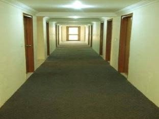 Hotel Regency0