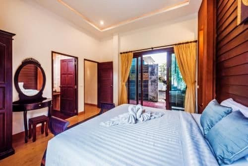 Suite - Pool Access