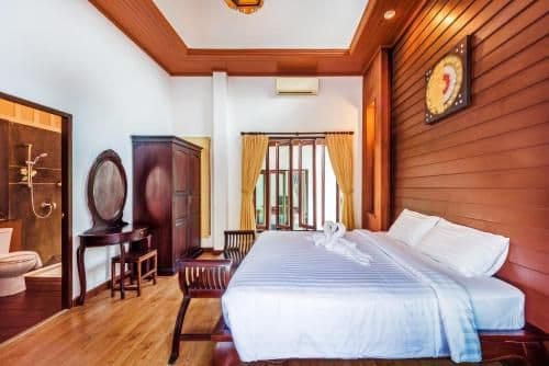Suite with Pool View