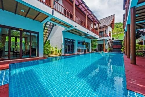 Suite - Pool Access