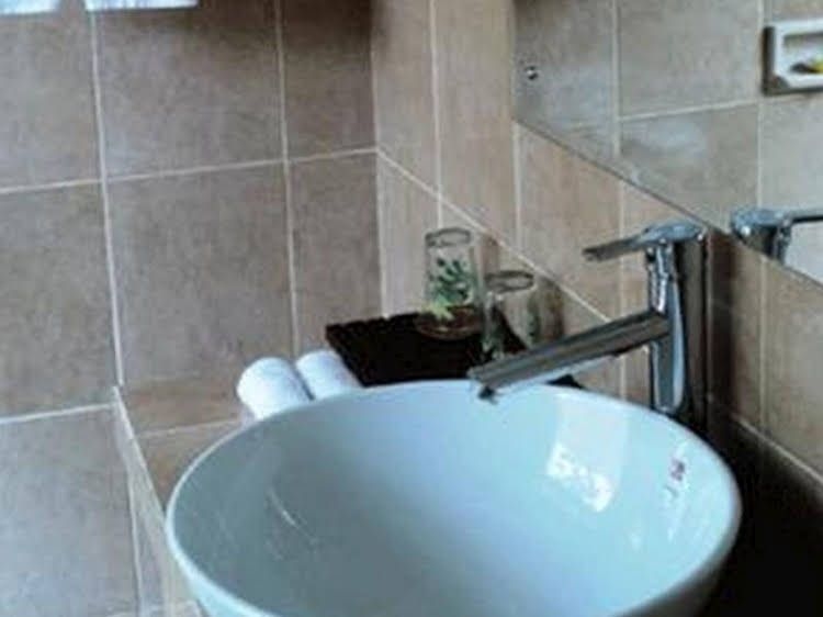 Padi Guest House0