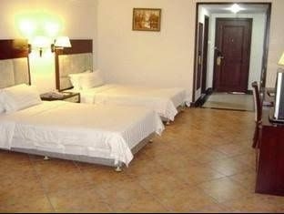 HuiRong Seaview Hotel0