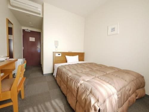 Single Room - Non-Smoking