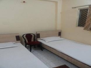 Raj Guest House3
