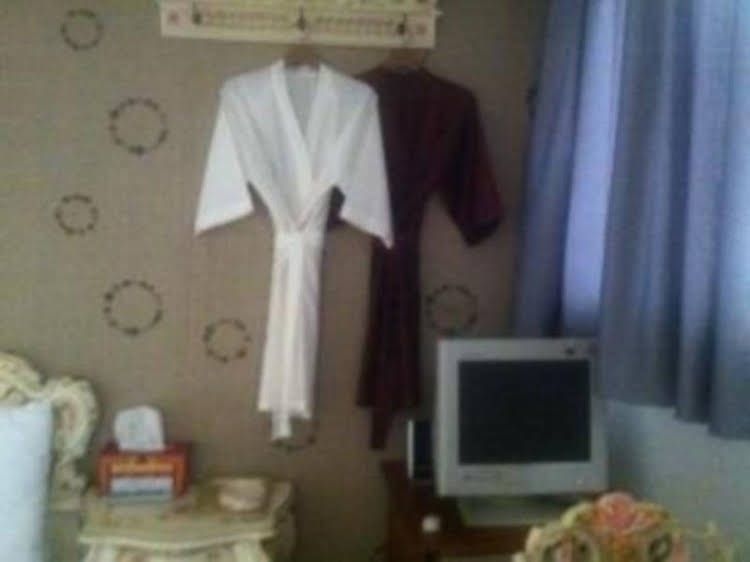 Greece Motel2