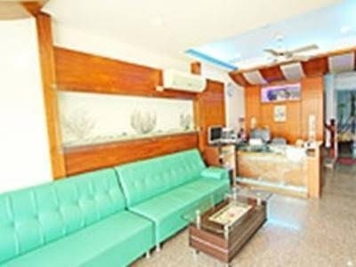 Holiday Hostel0