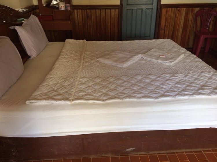 Phouna Guest House1