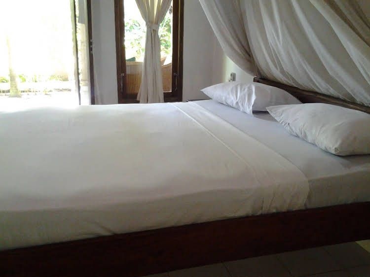 Solaluna Amed Guesthouse1