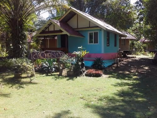 Bungalow with Patio