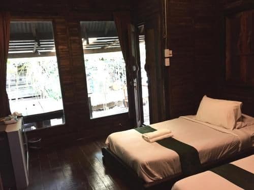 Standard Twin Room