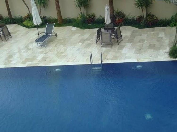 รอยัลโฮเต็ล แอน เลาจ์ (Royal Hotel n' Lounge)2