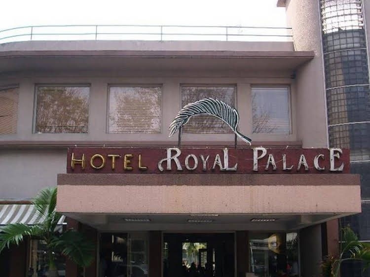 Hotel Royal Palace Bandung4