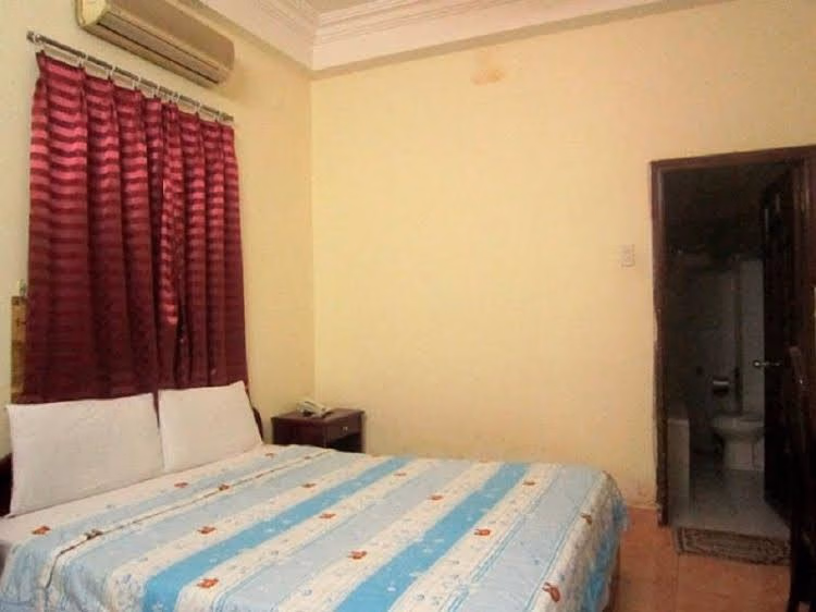Ha Trang Hotel1
