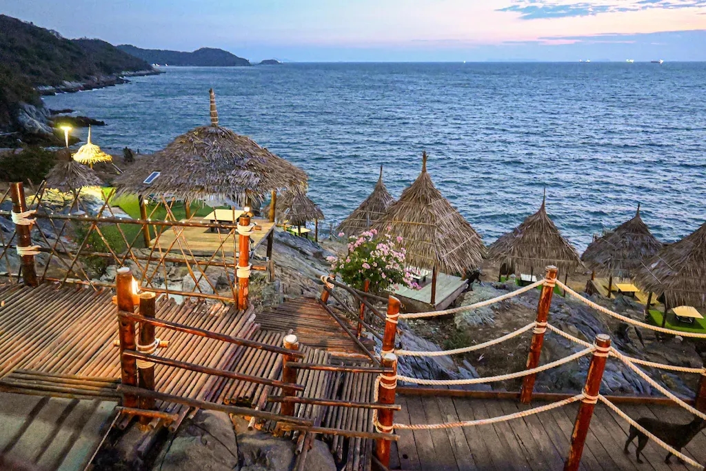 ปารี ฮัท รีสอร์ท (Paree Hut Resort)1