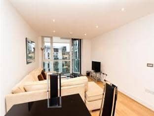 Times Square Serviced Apartments Times Square Serviced Apartments