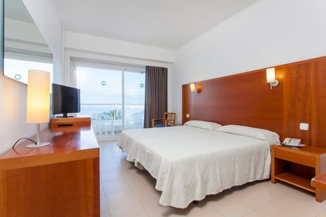 Double or Twin SEA VIEW WITH AIR CONDITIONING