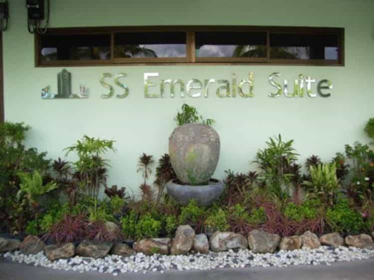 SS Emerald Suite SS Emerald Suite