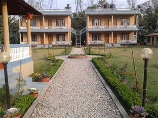 Chitwan Village Resort0