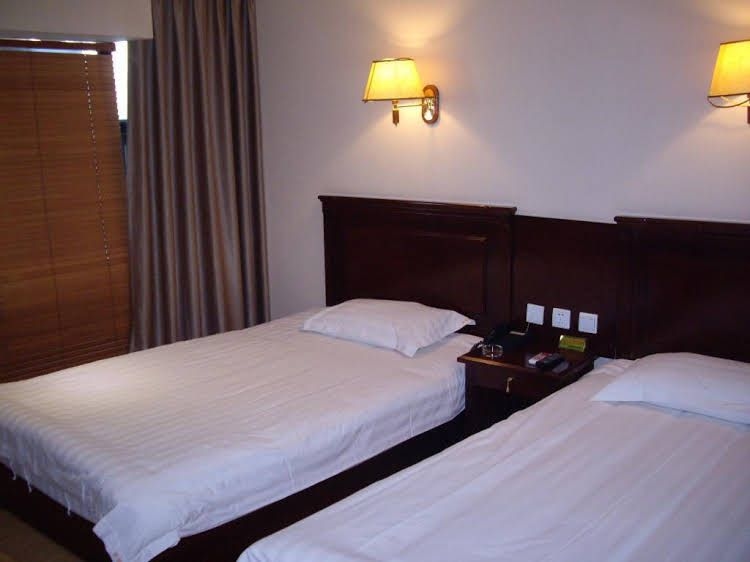 Chaoxin Shenglin Holiday Hotel0